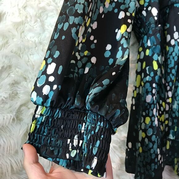 Torrid Satin Blouse Puff sleeve, Tie back, Peekaboo, Lightweight, Sexy, … - Picture 8 of 15